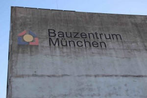 Bauzentrum München fassade Logi